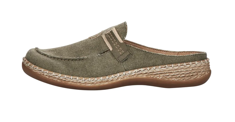 Leinen Green Slip-On Mule