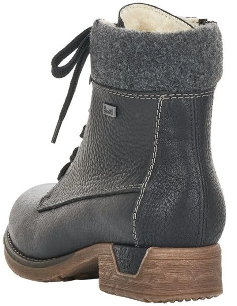 Michigan Black Leather Water-Resistant Ankle Boot