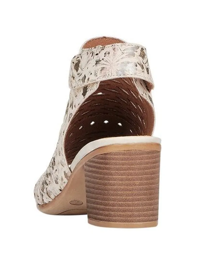Astrale Beige Metallic Perforated Leather Chunky Sandal