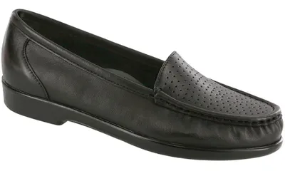 Savvy Black Leather Slip-On Loafer