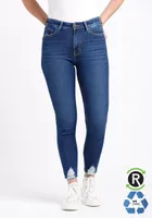 Women's High Rise Chewed Hem Ankle Skinny Jeans