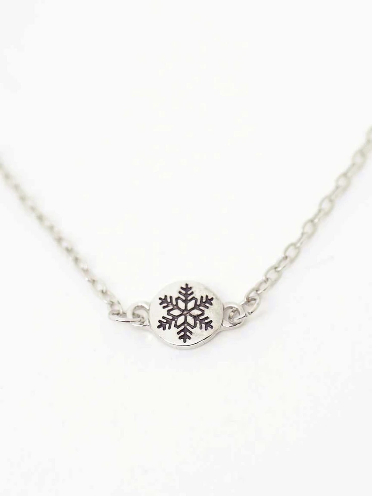 Women's Engraved Snowflake Necklace