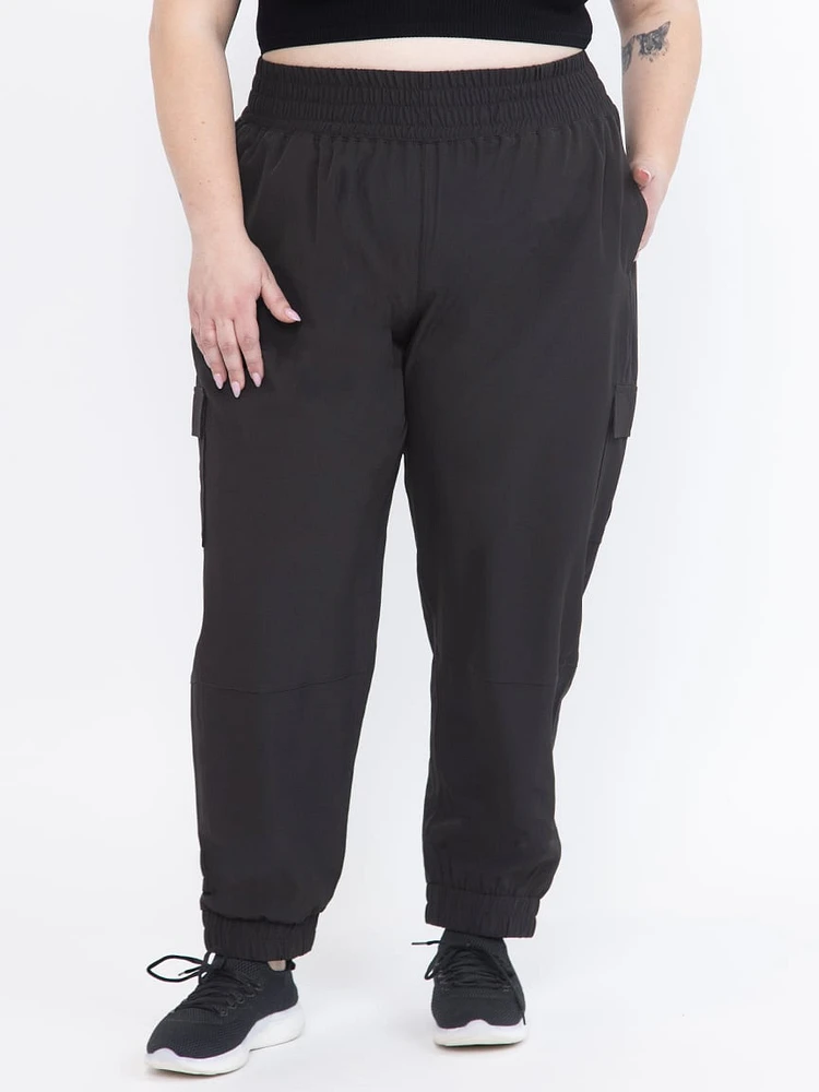 Women's Cargo Hybrid Jogger