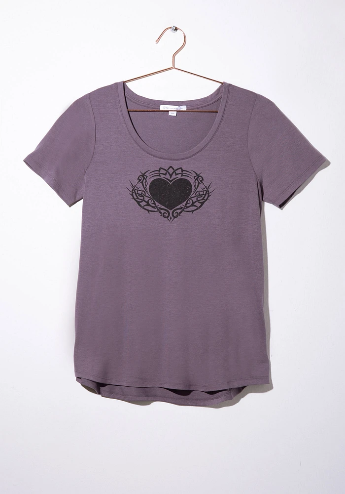 Women's Winged Heart Scoop Neck Tee