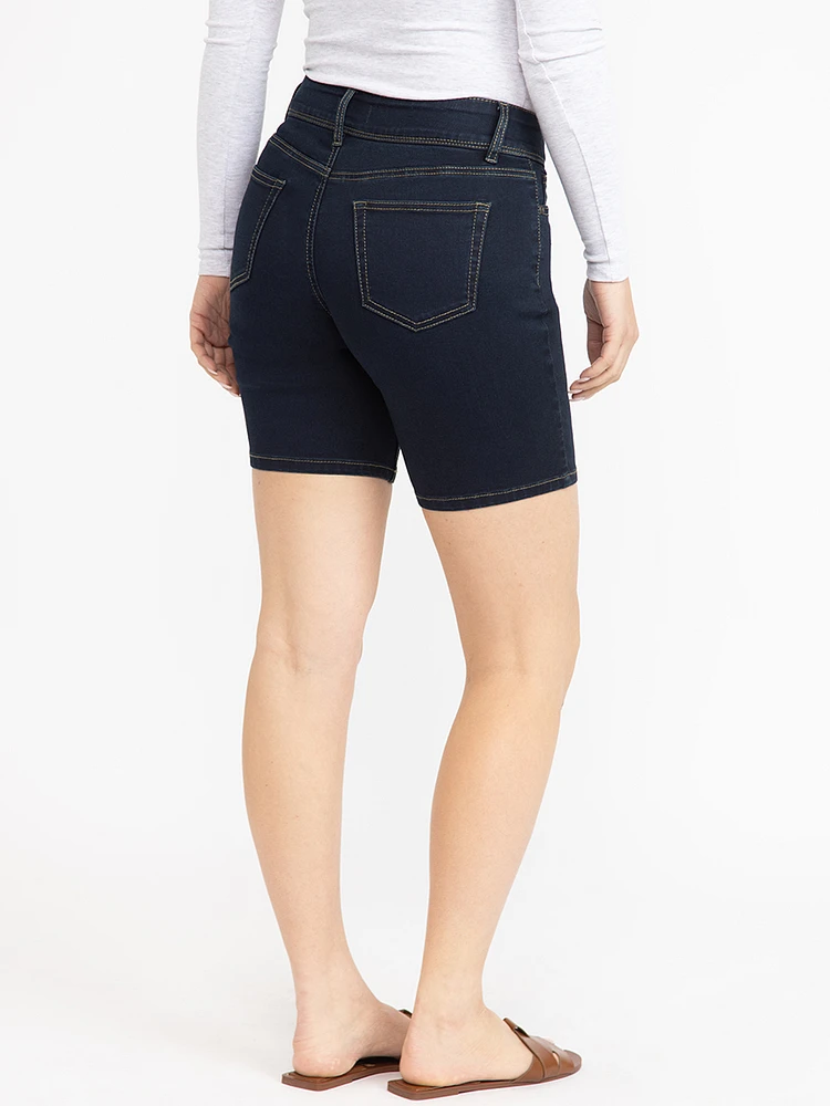 Women's Dark Rinse Washed Bermuda Short