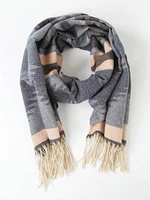 Women's Geometric Scarf