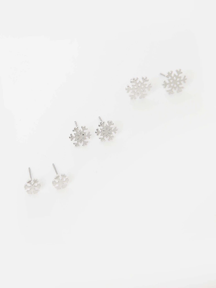 Women's Dainty Snowflake Stud Earrings