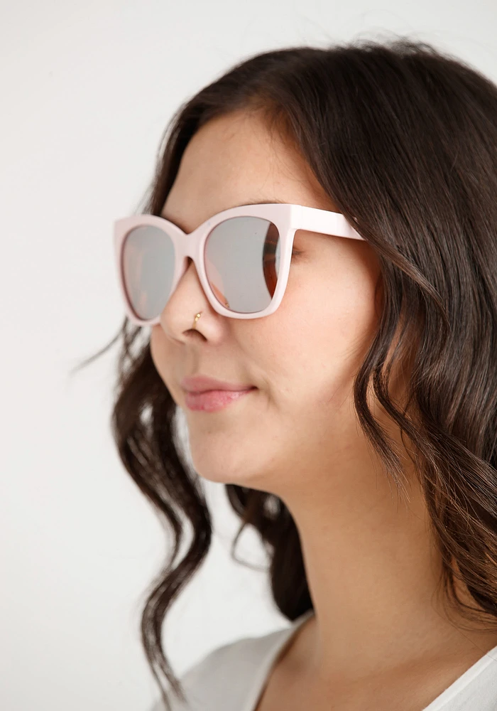 Women's Matte Pink Wayfarer Sunglasses