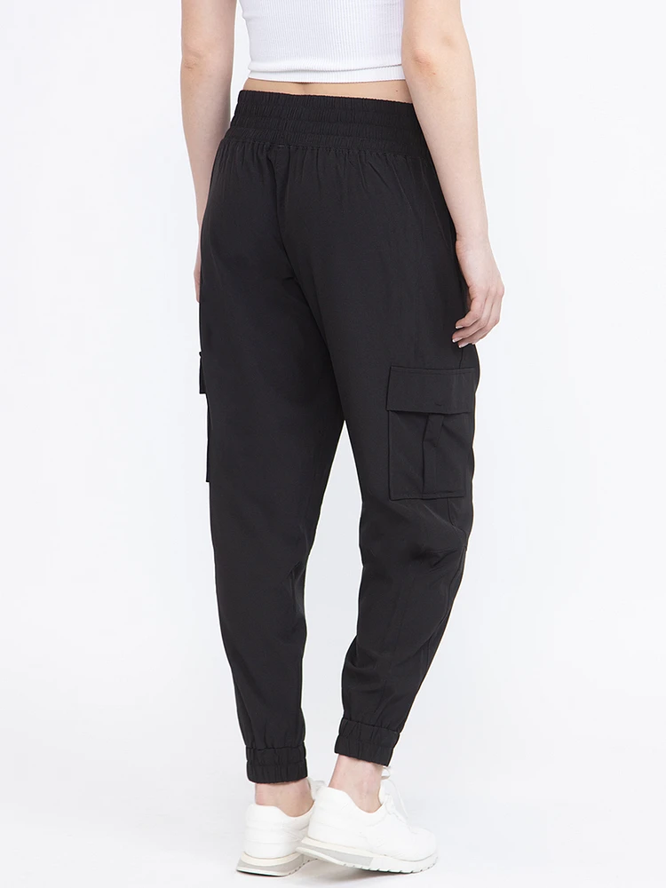 Women's Cargo Hybrid Jogger