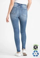 Women's Light Wash High Rise Skinny Jeans