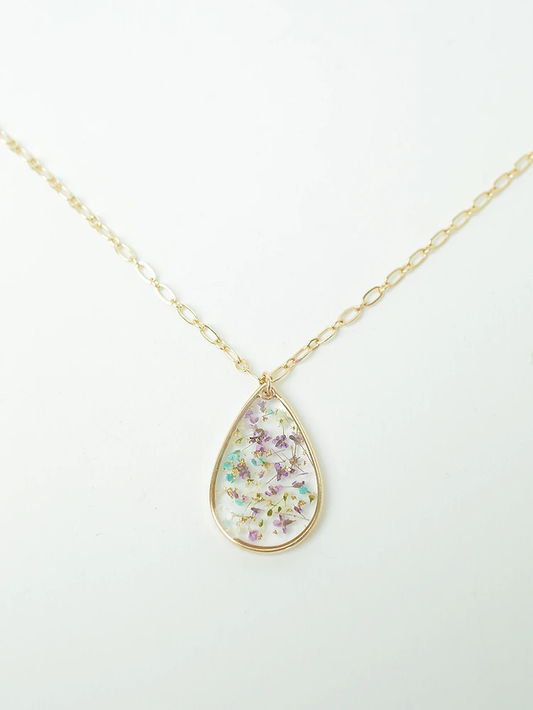 Women's Pressed Flower Necklace