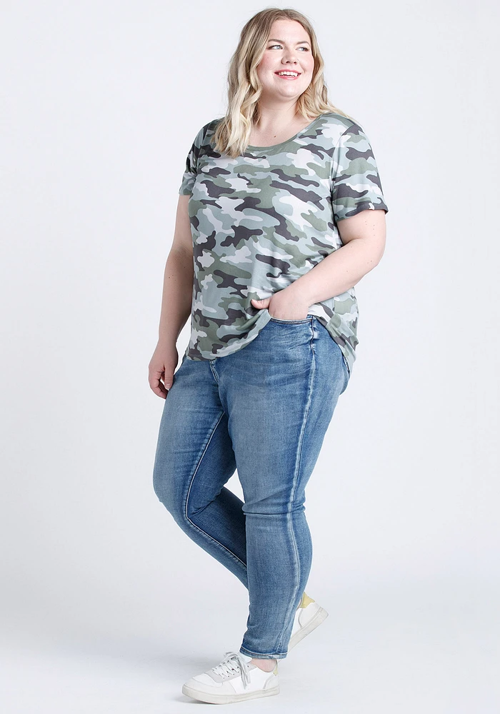 Women's Camo Scoop Neck Tee