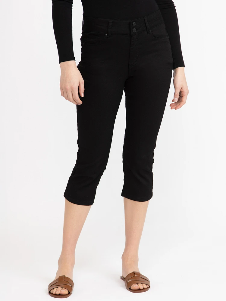 Women's 2 Button Black Capri