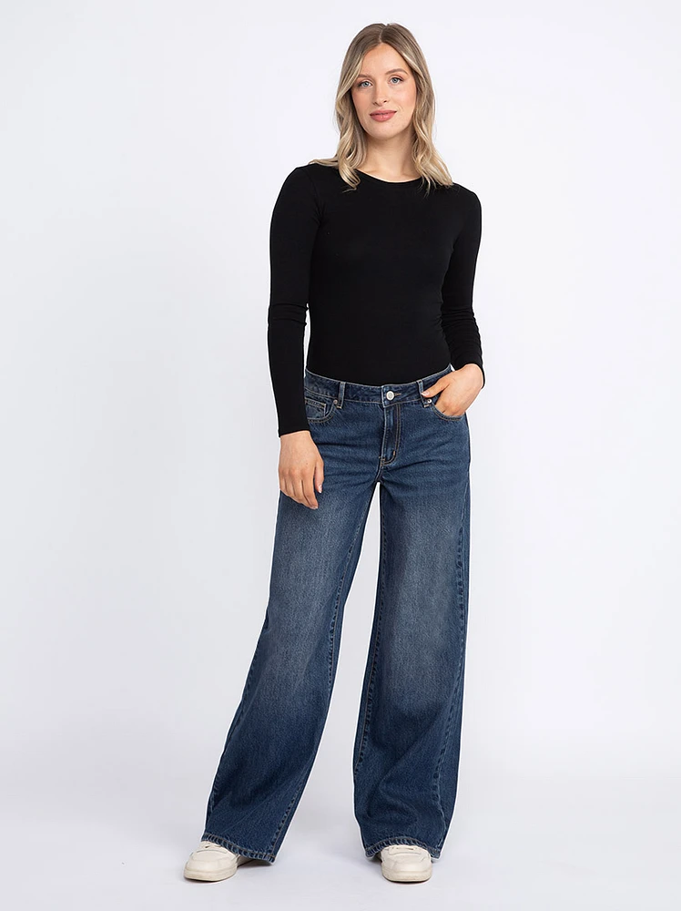 Women's Medium Dark Wash Wide Leg Skater