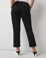 Mid-Rise Pret-A-Pedi Straight Cropped Pants