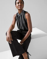 Sleeveless Contrast Stitch Top