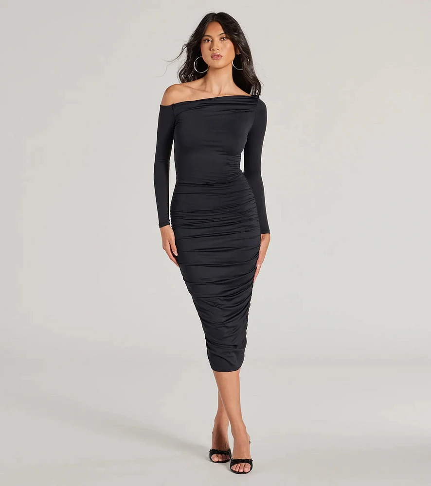 Dinner Date Off-The-Shoulder Long Sleeve Midi Dress