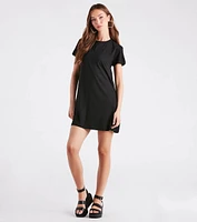 Effortless And Breezy Short T-Shirt Dress