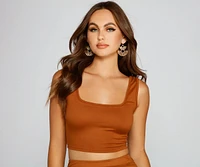 Chic And Basic Cropped Tank