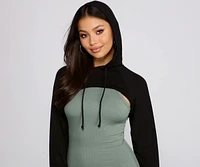 Essential Cropped Hoodie Topper