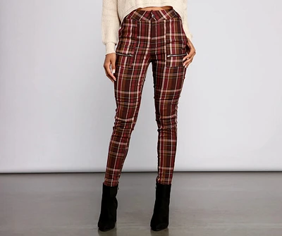 Preppy and Poised Plaid Skinny Pants