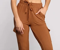 Essential High Waist Cargo Joggers