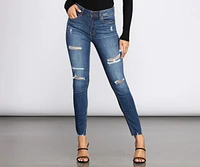 Bella Super High Rise Destructed Jeans