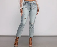 Ally High Rise Destructed Mom Jeans