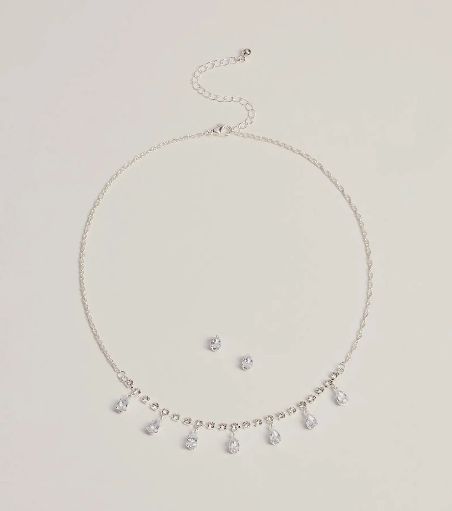 Luxe Dainty Rhinestone Necklace And Stud Earrings Set