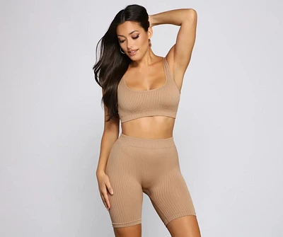 Chic And Seamless Ribbed Bralette