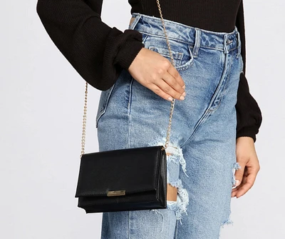 Simply Chic Wallet Crossbody