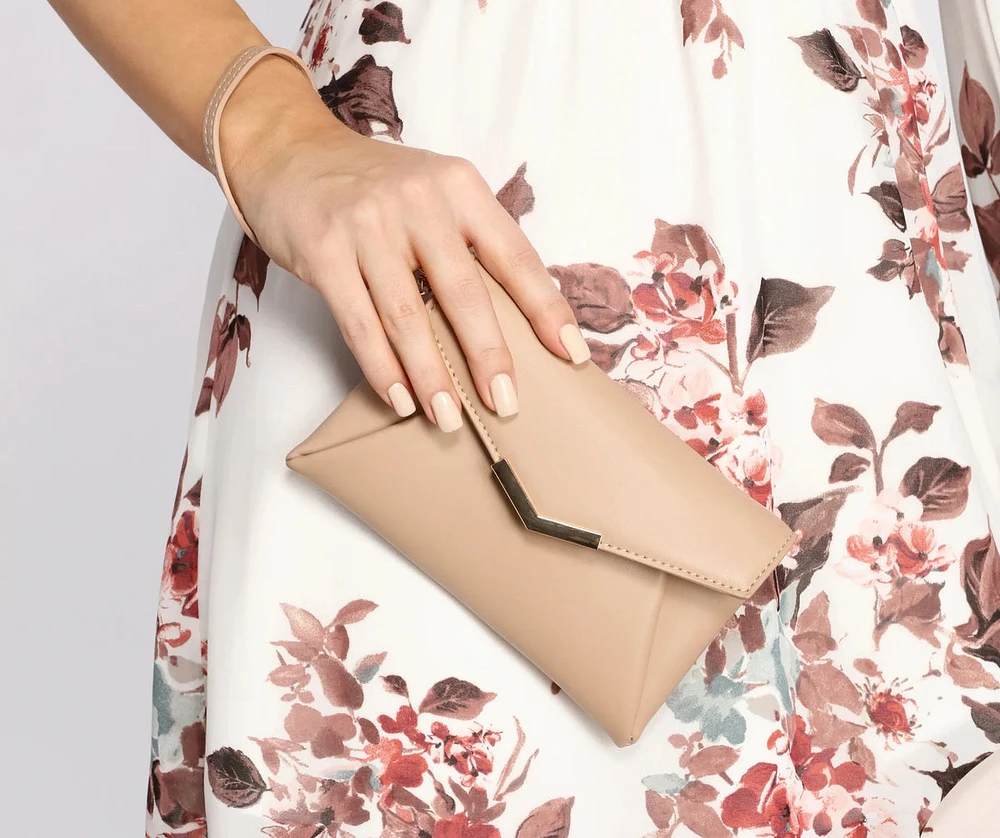 Classic Chic Vibes Envelope Crossbody