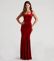 Tori Formal Sleeveless Velvet Mermaid Dress