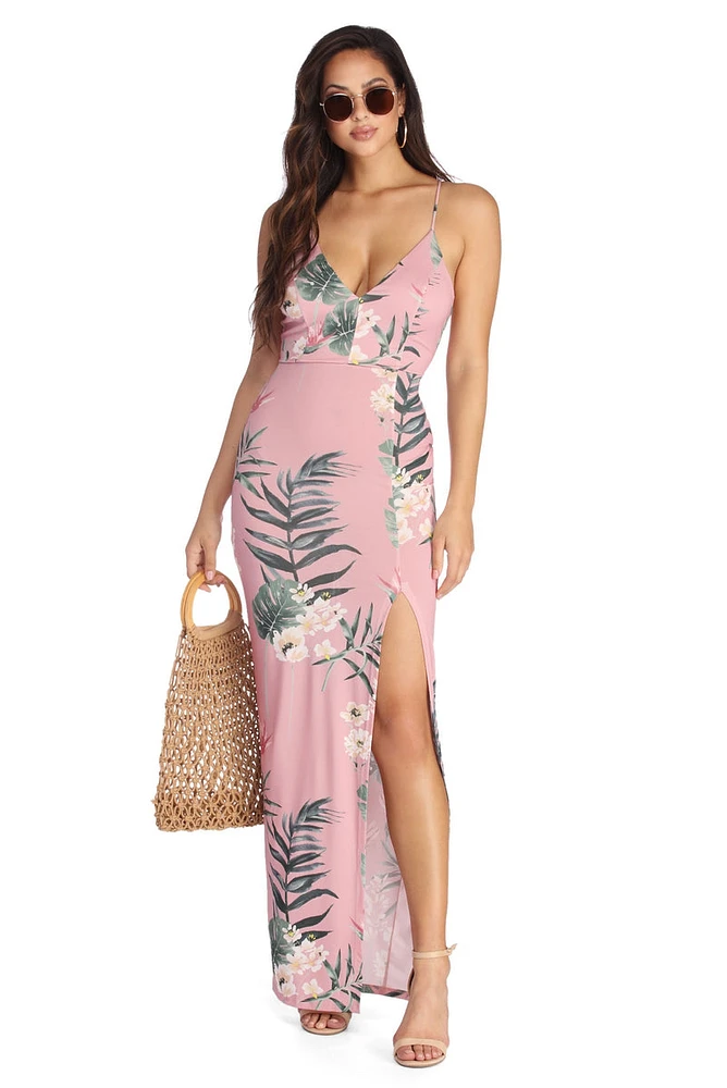 Pretty Paradise Maxi Dress