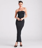 Casually Chic Smooth Knit Fitted Maxi Dress