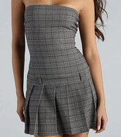 Make A Debut Plaid Strapless Pleated Mini Dress