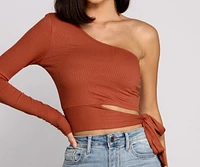 Single Sleeve Ribbed Crop Top