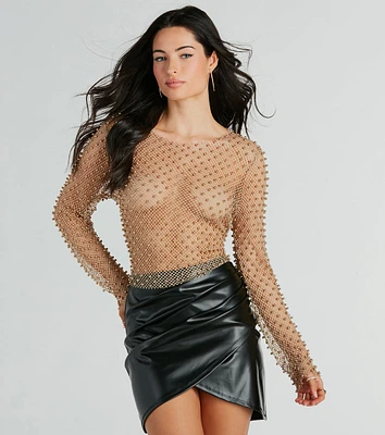 Luxe Attitude Faux Pearl Fishnet Crop Top