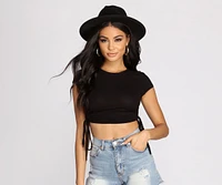 Side To Ribbed Knit Crop Top