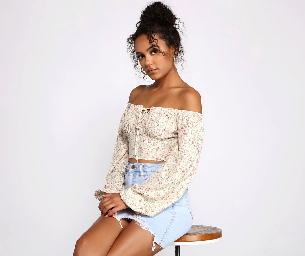 Feeling Flirty Florals Crop Top