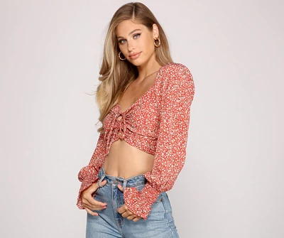 She's A Beauty Ditsy Floral Crop Top