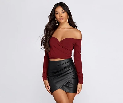 Simply Stylish Off The Shoulder Crop Top