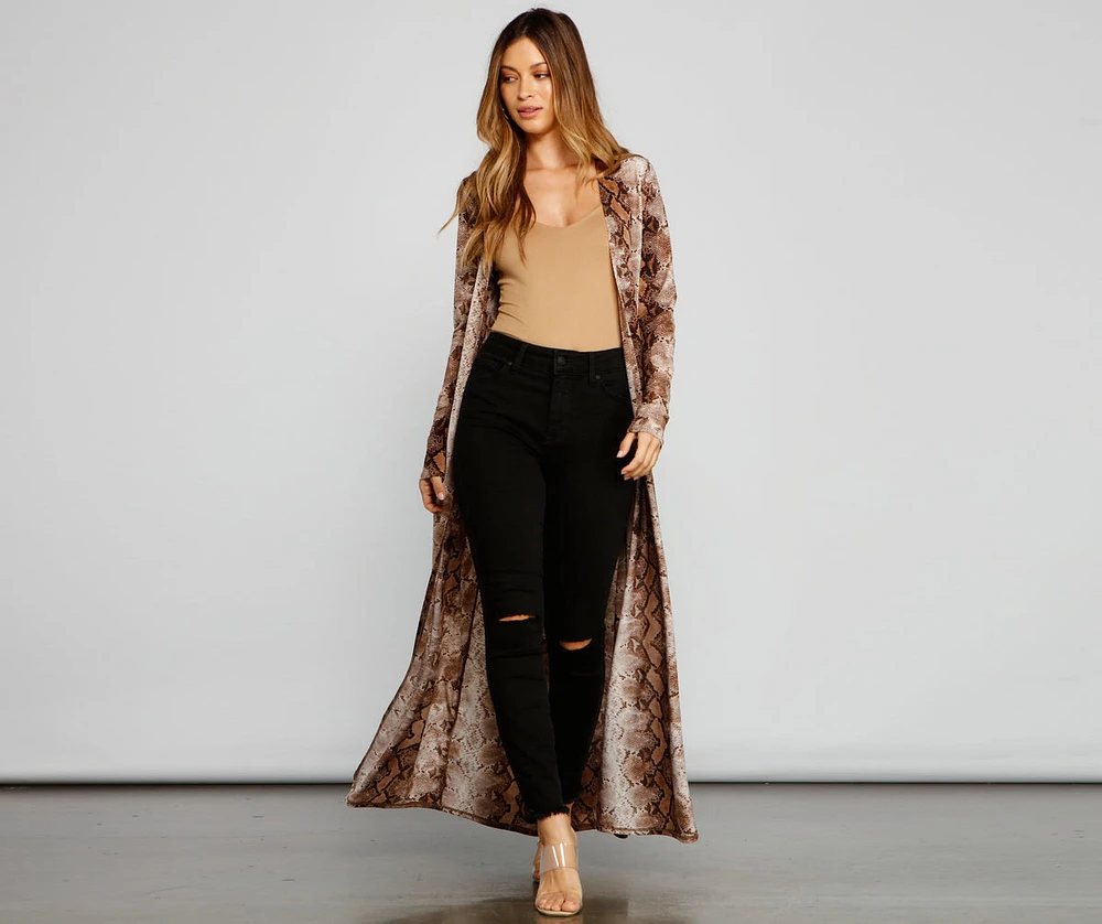 Stylish And Sassy Snake Knit Duster