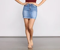 Frayed Hem Denim Mini Skirt