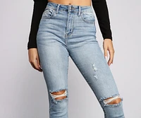 High Rise Destructed Diva Skinny Jeans