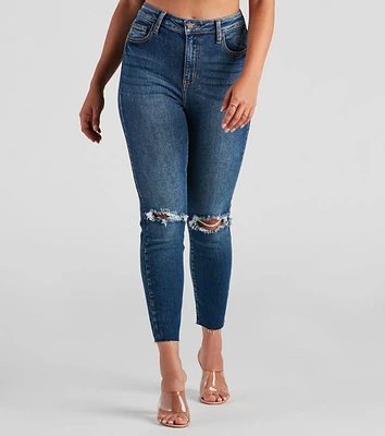 Trendy Distressed High-Rise Ankle Jeans