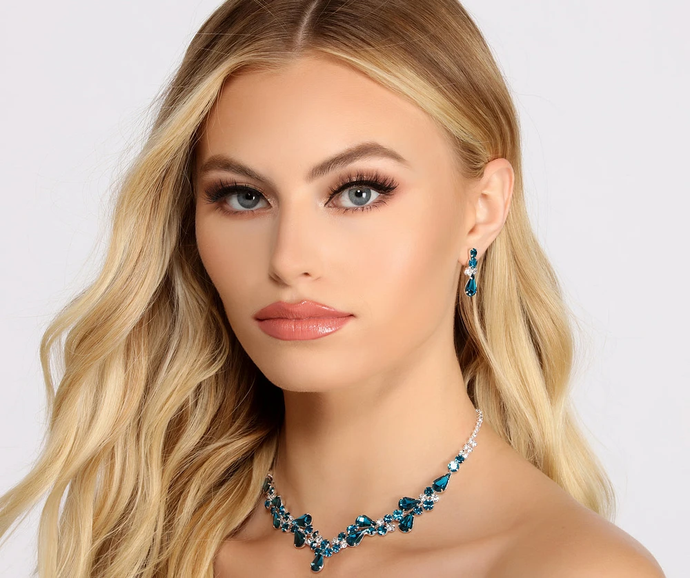 Glamorous Moment Rhinestone Collar and Earring Set