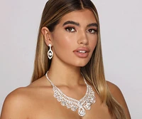 Reign In Luxe Statement Collar And Duster Earrings Set