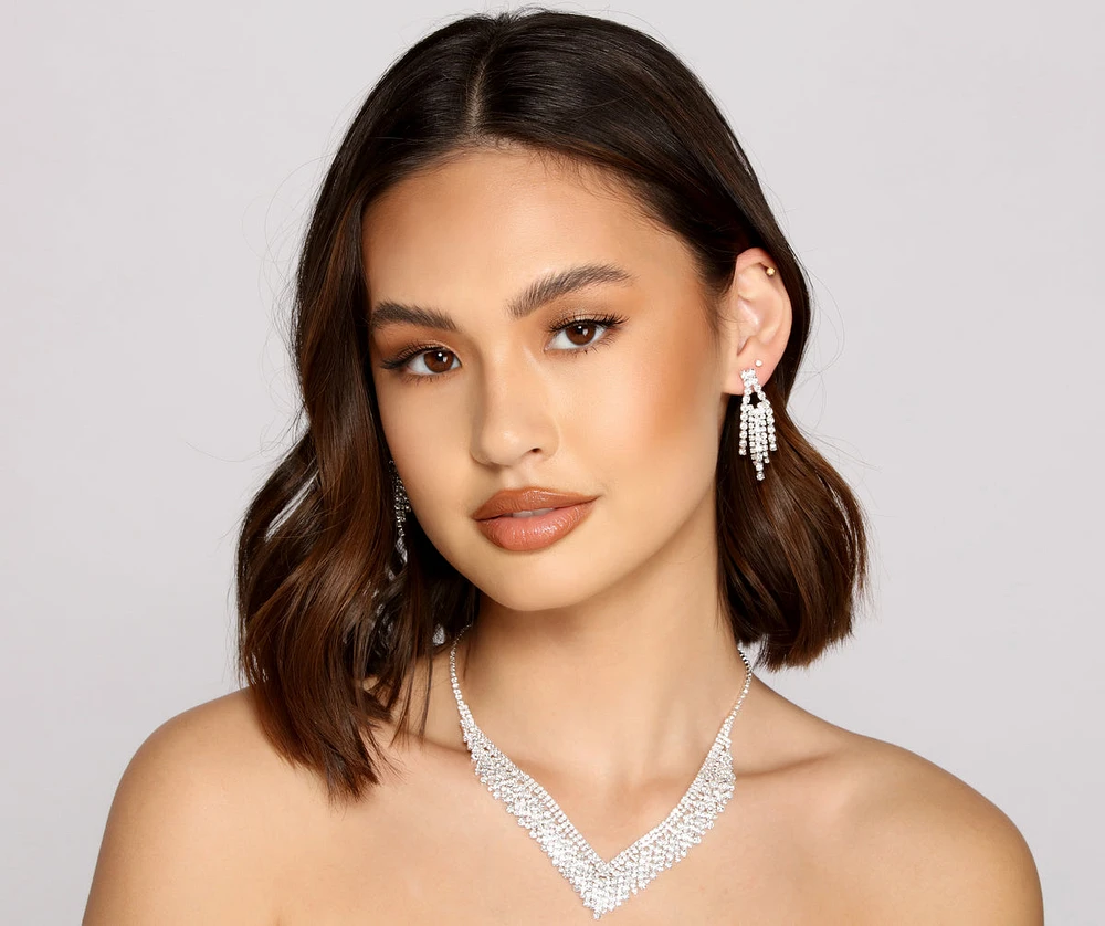 Dazzling Glitz Rhinestone Collar And Earrings Set