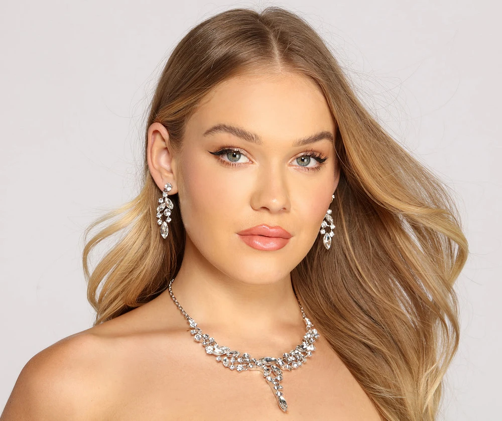 Enchanted Moment Marquise Collar With Duster Earrings Set